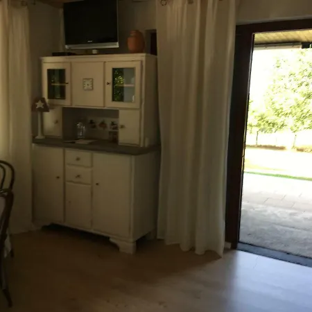 Apartment Kleines Hauschen Reichshof